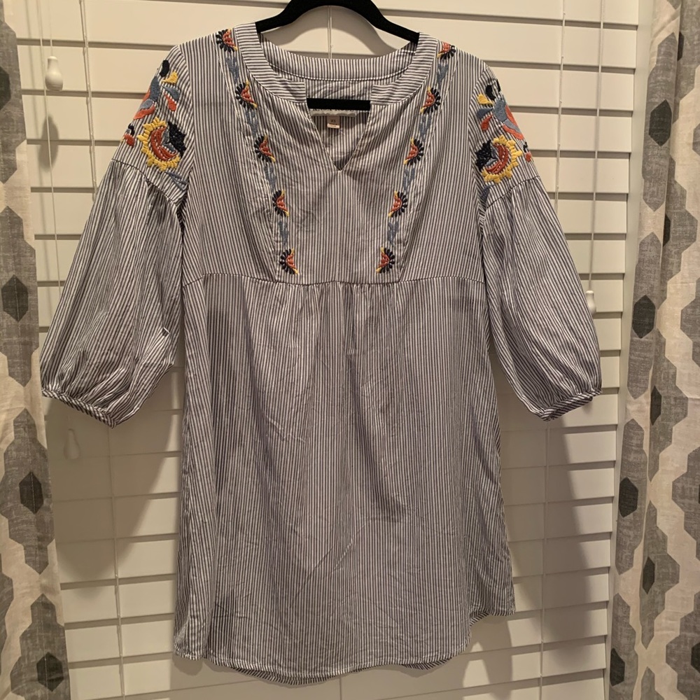 Blue & White Balloon Sleeve Dress